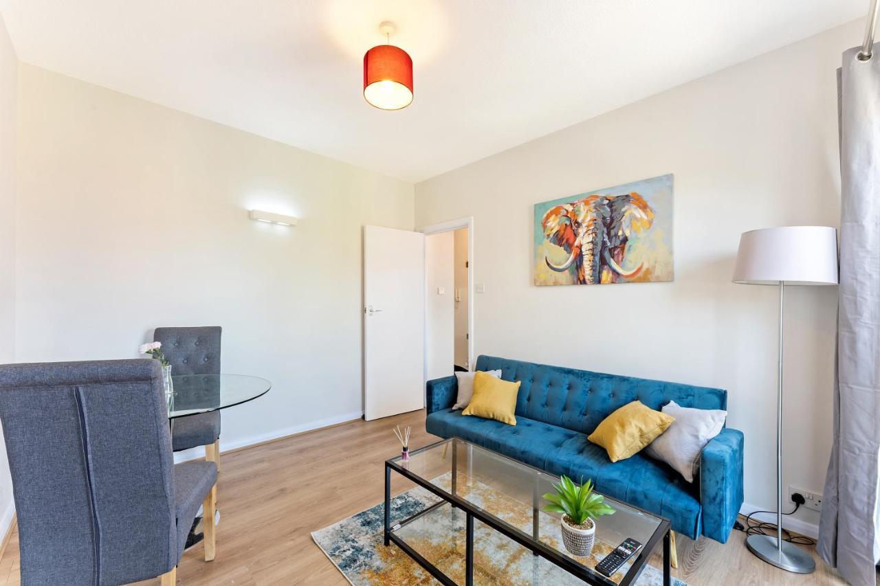 Apartamento Stunning Aparment In Canada Water Londres Exterior foto